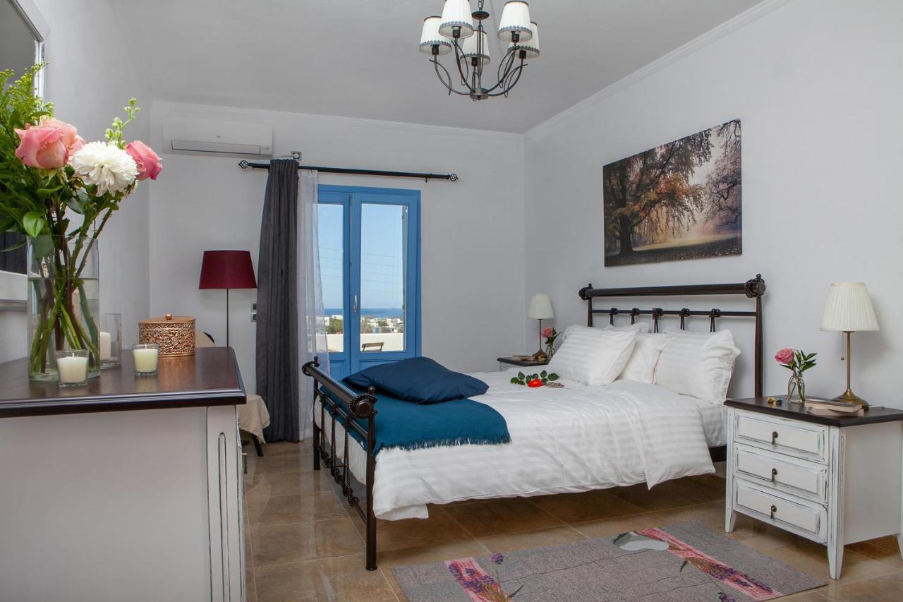 Sunrise Apartment Santorini Emporio  エクステリア 写真